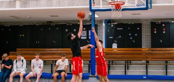 Basketbal_headerafbeelding 1300x560 (1)